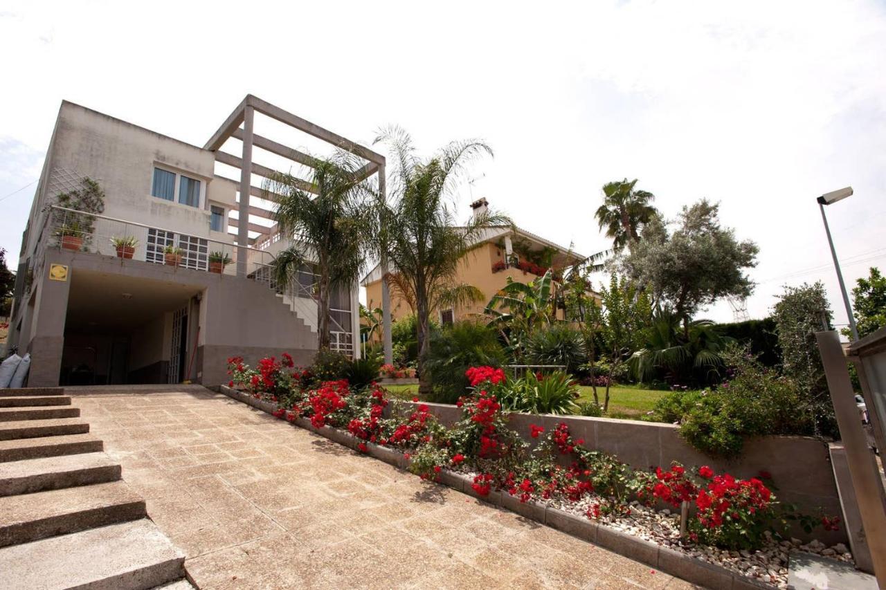 Casa Vacacional Dhalia Villa Dos Hermanas Bagian luar foto